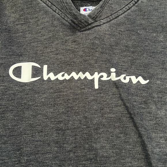 Champion cropped hoodie - Picture 2 of 3